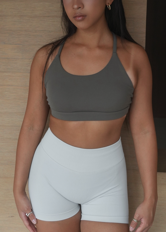 2505040608719429.jpg 美背簡約高包覆背心