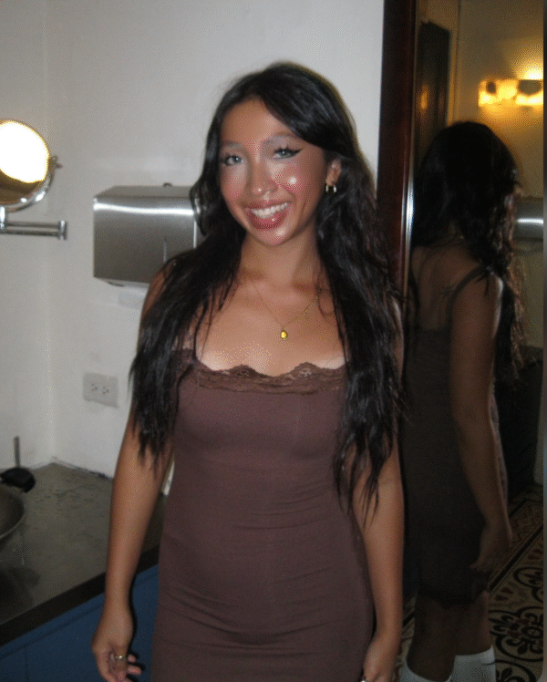 超辣蕾絲收腰包臀裙