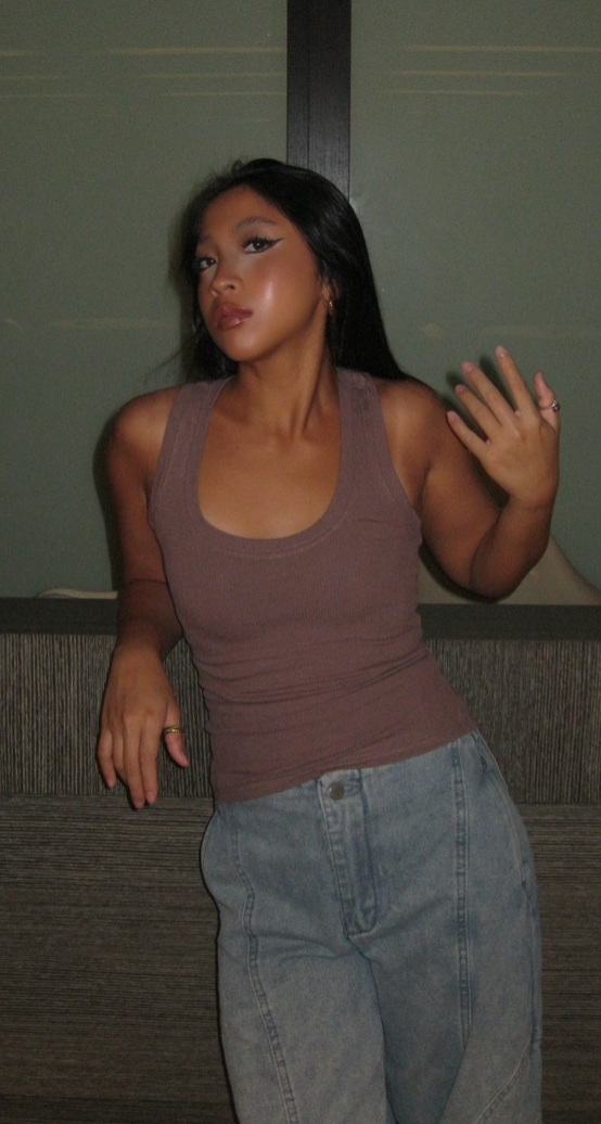 2506080674856764.jpg 低領顯瘦工字背心